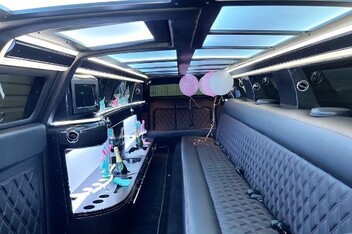 Hesperia Limousine Interior