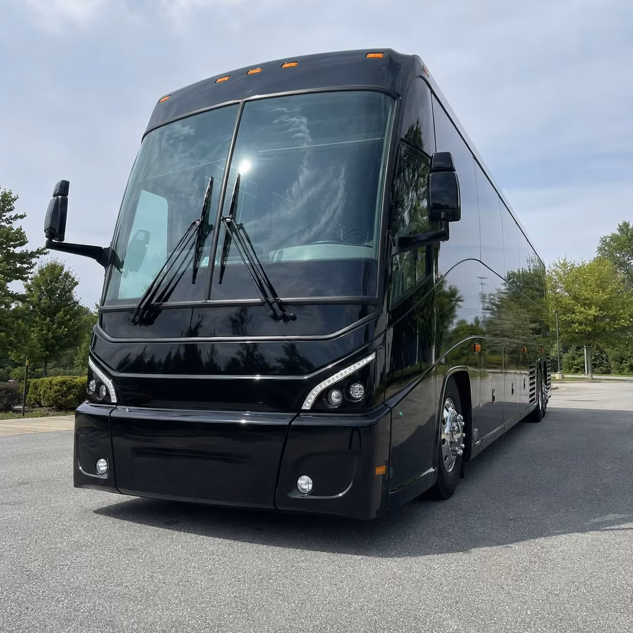 charter buses make the trip to the discovery cube san bernardino simple