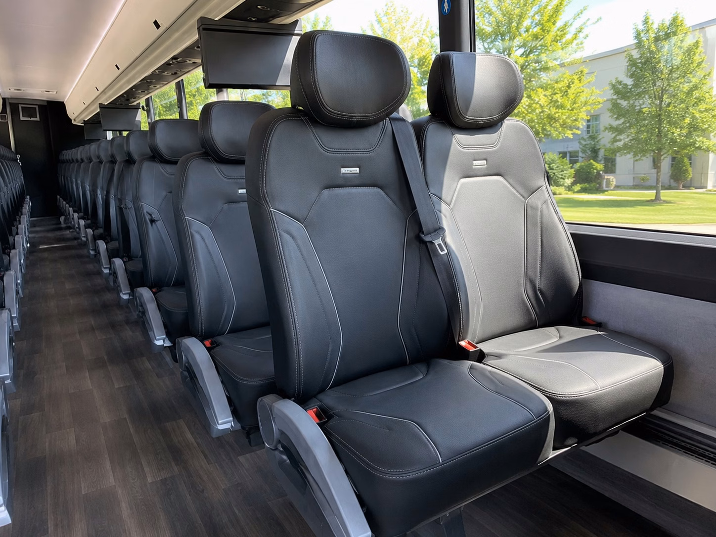 shuttle buses for hesperia youth sports teams and travel tournaments